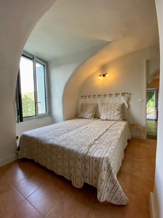 Gite En Cevennes Du Sud, Bergerie Restauree Au Rez De Jardin D'Une Bastide Avec Piscine, Vue Exceptionnelle, Authenticite Et Confort Saint-Laurent-le-Minier Eksteriør billede